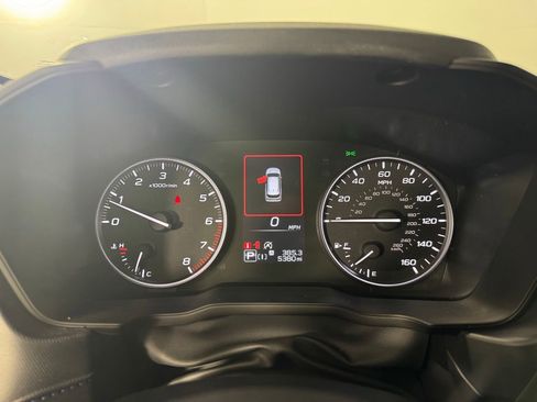 Used 2025 Subaru Forester Premium w/ Convenience Package #2 image 23