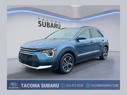 Used 2024 Kia Niro EX