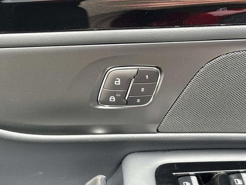 New 2026 Lincoln Nautilus Premier w/ Jet Appearance Package image 21