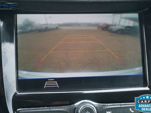 Used 2020 Chevrolet Trax LT w/ LT Convenience Package image 33