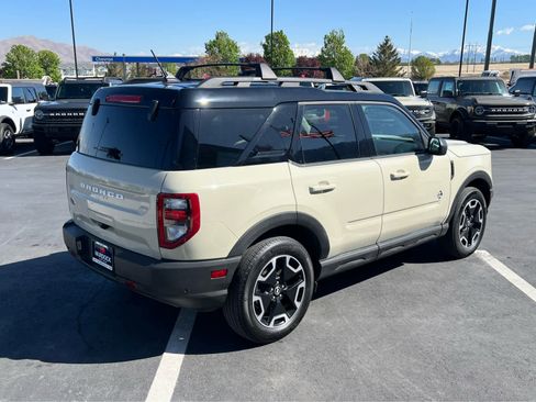 Used 2024 Ford Bronco Sport Outer Banks w/ Tech Package AWD/4WD image 7
