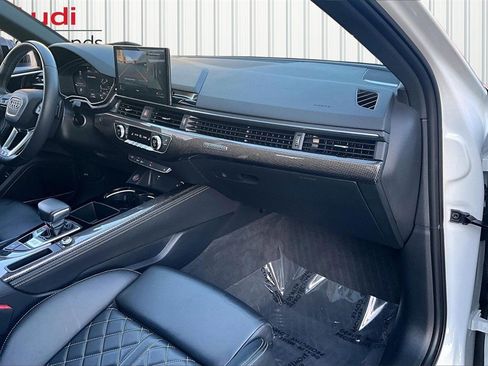 Used 2022 Audi S4 Premium Plus w/ Premium Plus Package image 26