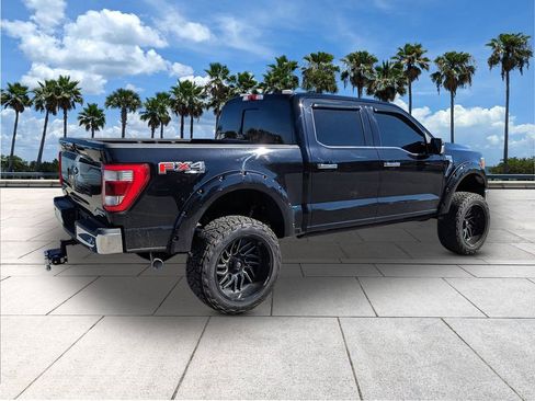 Used 2022 Ford F150 Lariat image 9