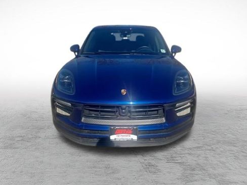 Used 2023 Porsche Macan S image 2
