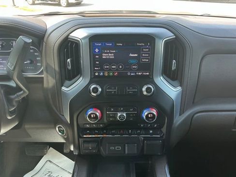 Used 2020 GMC Sierra 1500 SLT w/ SLT Premium Plus Package AWD/4WD image 26