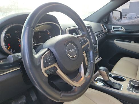 Used 2016 Jeep Grand Cherokee Limited 75th Anniversary image 16