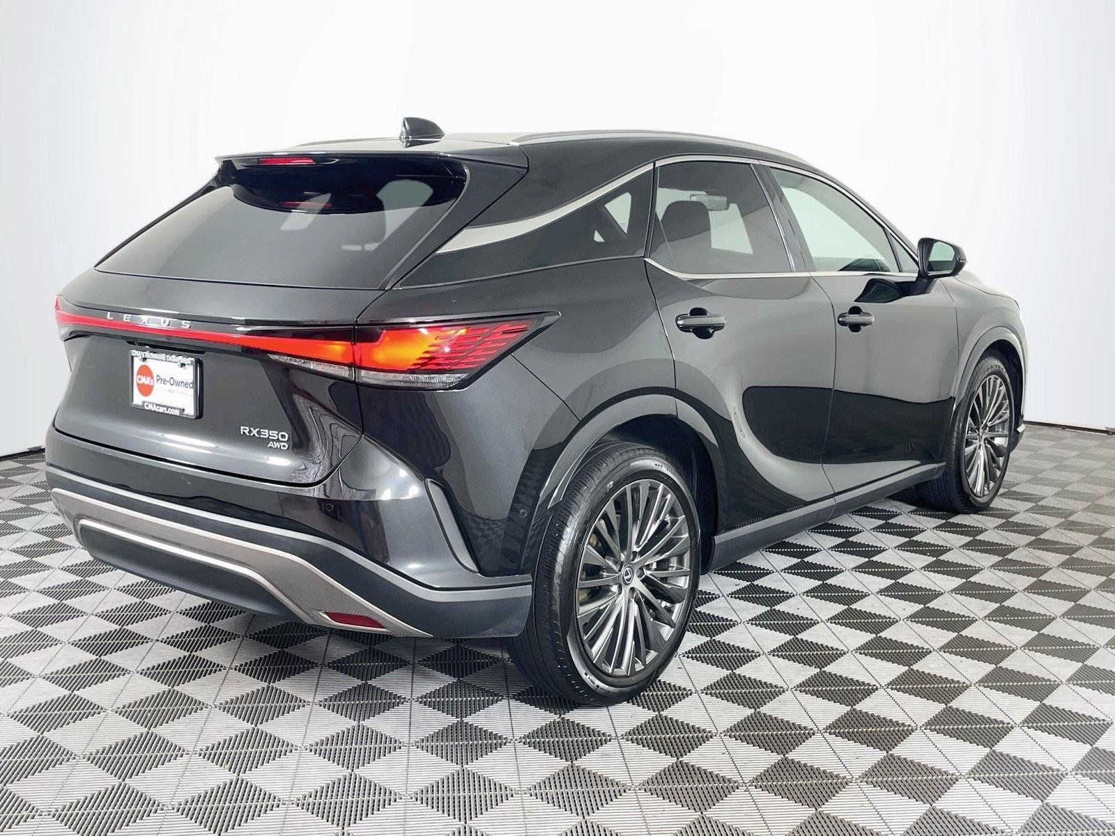 Used 2024 Lexus RX 350 AWD w/ Convenience Package image 9