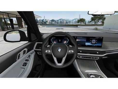New 2026 BMW X5 xDrive40i w/ Premium Package image 13