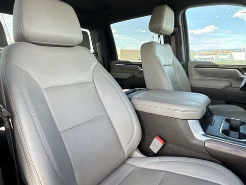 Used 2024 GMC Sierra 3500 SLT image 27