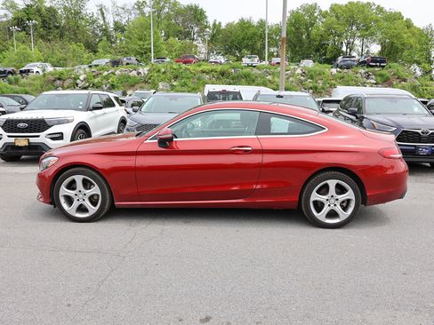 Used 2017 Mercedes-Benz C 300 4MATIC Coupe image 4