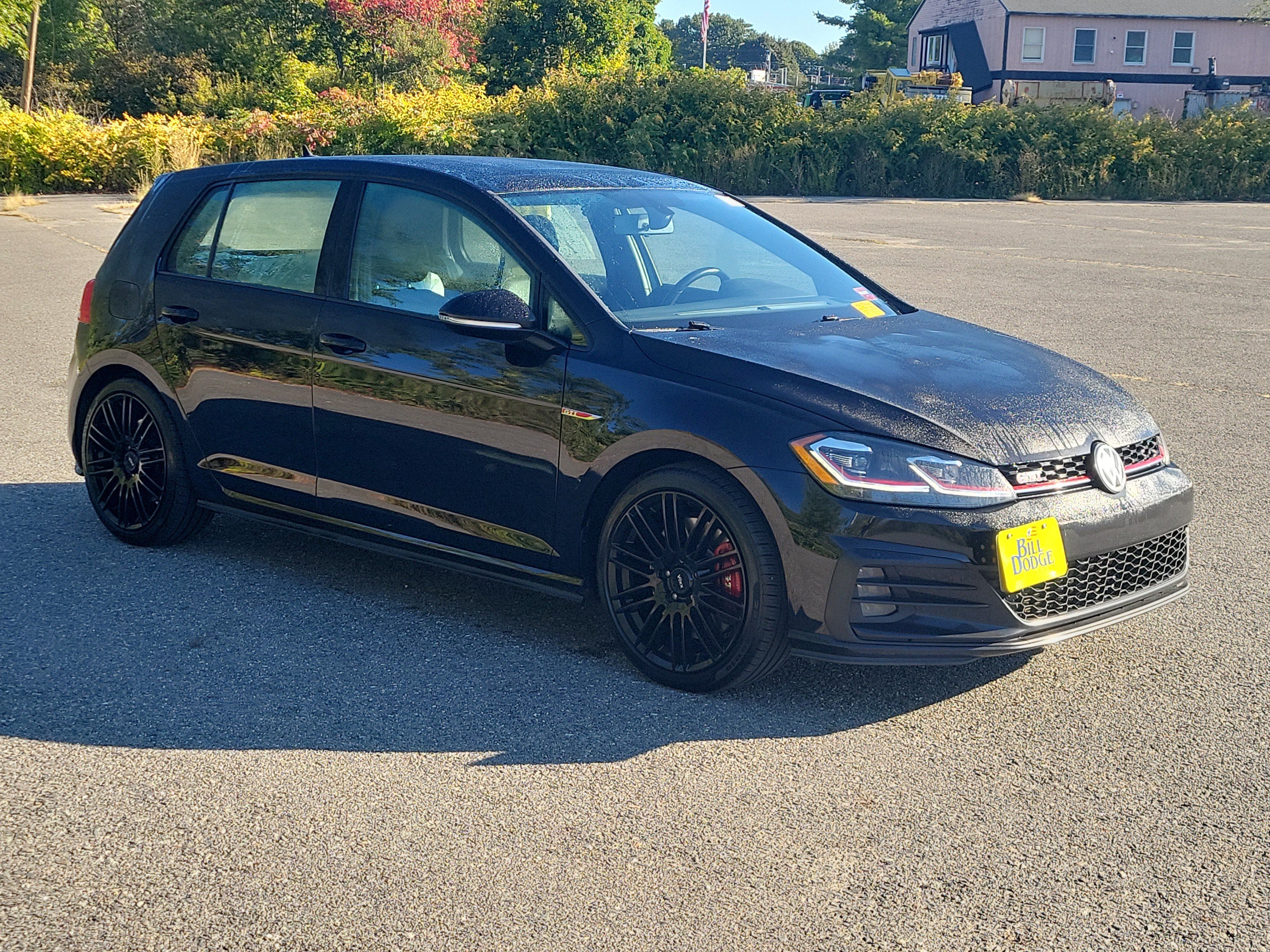 Used 2019 Volkswagen GTI S FWD image 3