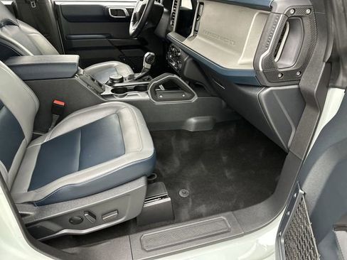 Used 2024 Ford Bronco Outer Banks image 24