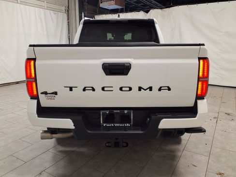 Used 2024 Toyota Tacoma SR5 image 8