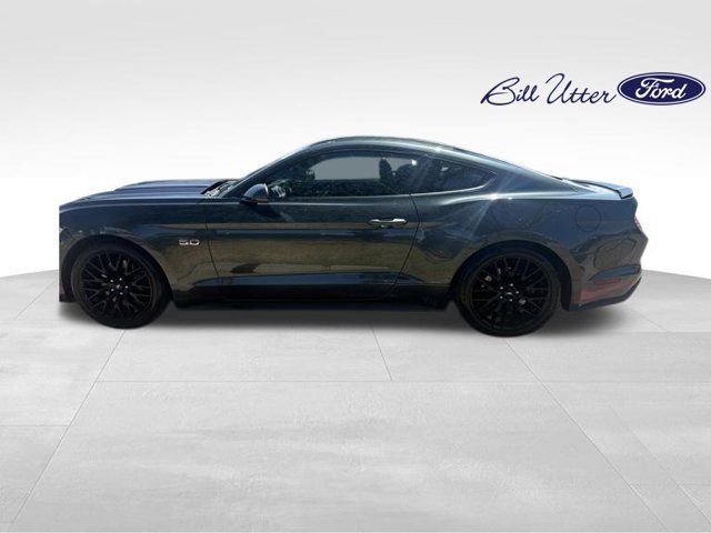 Used 2015 Ford Mustang GT Premium w/ Equipment Group 401A RWD image 2