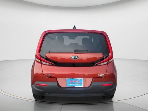 Used 2020 Kia Soul LX FWD image 6