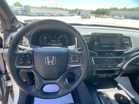Certified 2024 Honda Ridgeline TrailSport image 15