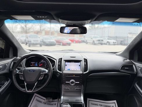 Used 2019 Ford Edge ST w/ Equipment Group 401A image 14