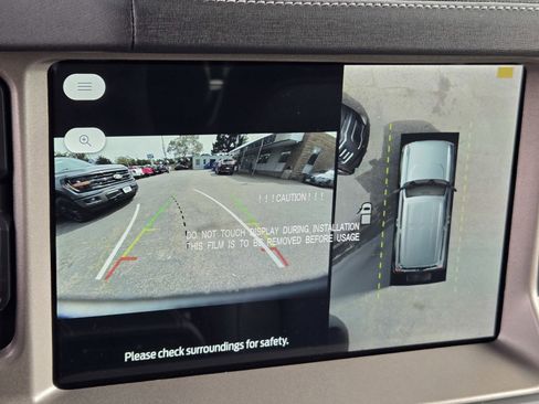 New 2026 Ford Bronco Outer Banks image 9