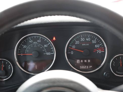 Used 2018 Jeep Wrangler Unlimited Rubicon AWD/4WD image 18