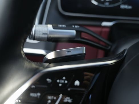 Used 2022 Mercedes-Benz S 580 4MATIC Sedan w/ AMG Line Package image 52