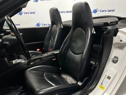 Used 2006 Porsche 911 Carrera 4 image 13