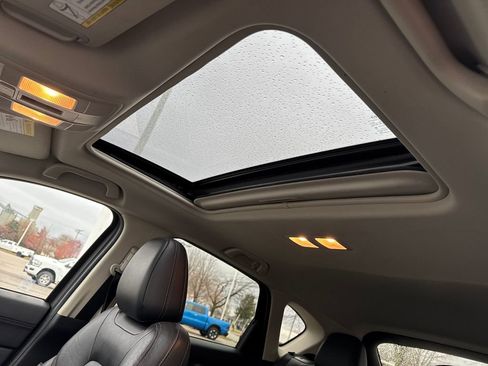 Used 2022 MAZDA CX-5 AWD 2.5 S w/ Premium Package image 22