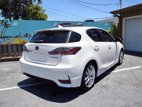 Used 2015 Lexus CT 200h FWD image 30
