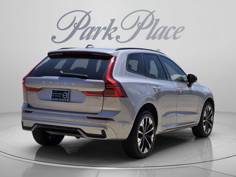Certified 2026 Volvo XC60 T8 Plus w/ Protection Package Premier AWD/4WD image 6