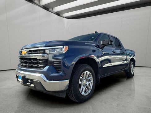 Used 2022 Chevrolet Silverado 1500 LT image 1