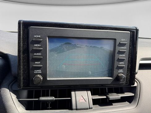 Used 2019 Toyota RAV4 LE w/ All Weather Liner Package AWD/4WD image 28