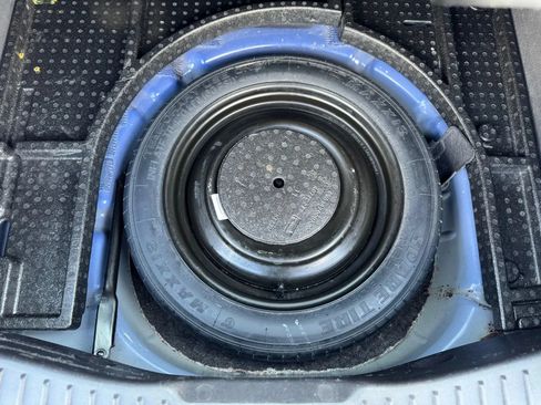 Used 2014 Ford Focus SE w/ Equipment Group 201A FWD image 19