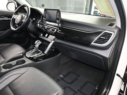 Used 2021 Kia Seltos EX image 44