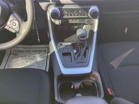 Certified 2021 Toyota RAV4 LE image 18