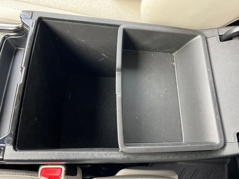 Used 2024 Kia Sorento SX Prestige image 24