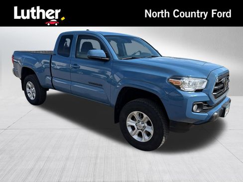 Used 2019 Toyota Tacoma SR5 w/ Four Season Floor Mat Package image 1