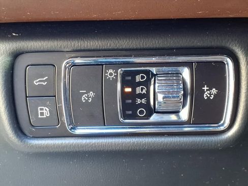 Used 2023 Lincoln Aviator Grand Touring w/ Elements Package Plus image 27