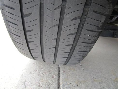 Used 2019 GMC Acadia Denali w/ Technology Package image 12