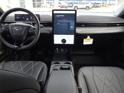 Used 2025 Ford Mustang Mach-E Select w/ Comfort Package Lite image 11