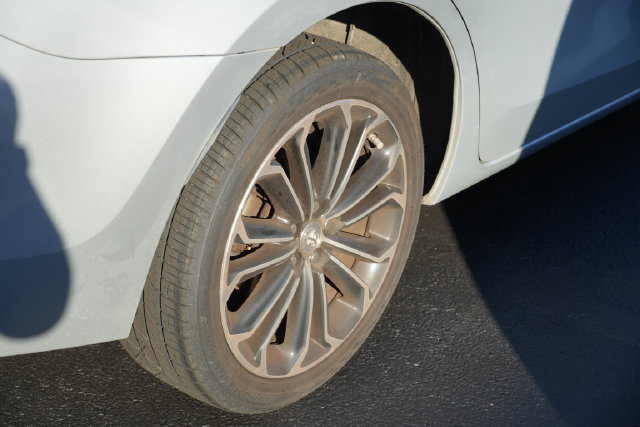 Used 2015 Toyota Corolla S FWD image 23