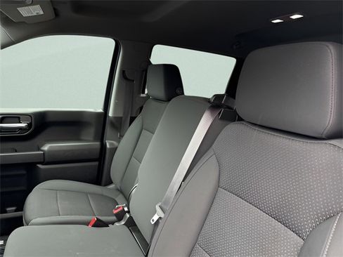 Used 2021 Chevrolet Silverado 1500 Custom Trail Boss w/ Midnight Edition image 9