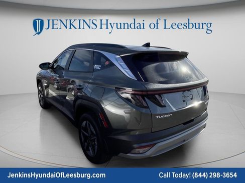 Certified 2025 Hyundai Tucson SEL AWD/4WD image 3