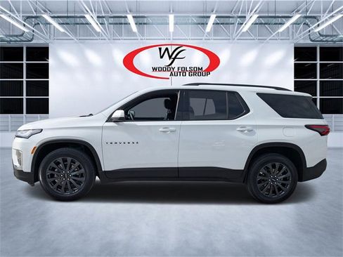 Used 2023 Chevrolet Traverse RS w/ LPO, Floor Liner Package image 6