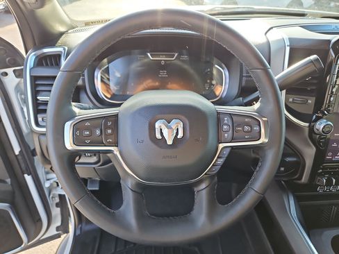Used 2025 RAM 2500 Laramie image 18