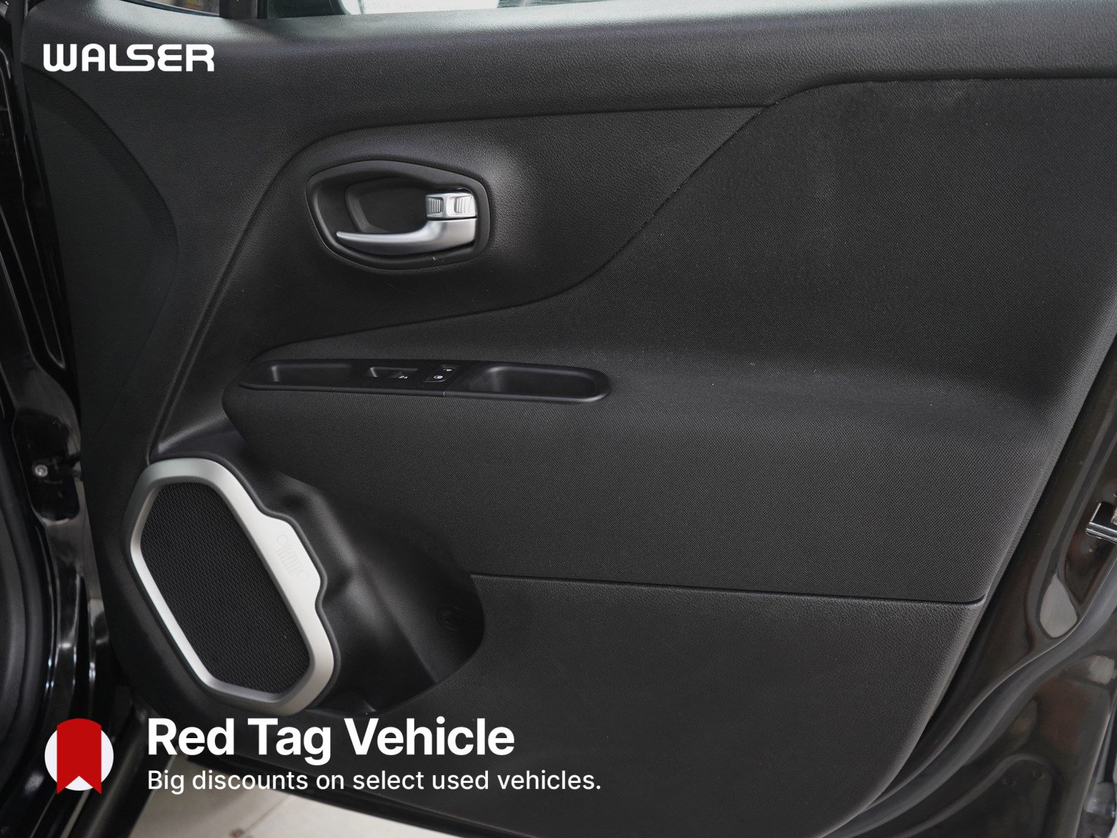 Used 2021 Jeep Renegade Latitude AWD/4WD image 9
