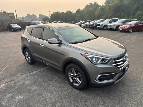 Used 2018 Hyundai Santa Fe Sport AWD/4WD image 2