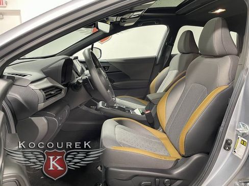 Used 2025 Subaru Crosstrek 2.5i Sport w/ Crosstrek Mirror Package image 11