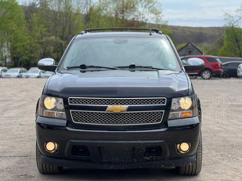 Used 2011 Chevrolet Avalanche LTZ AWD/4WD image 1