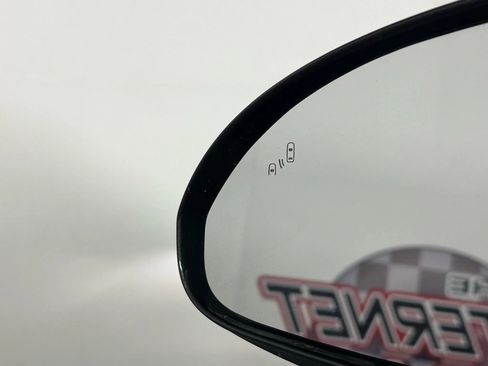 Used 2017 Buick Enclave Leather image 40