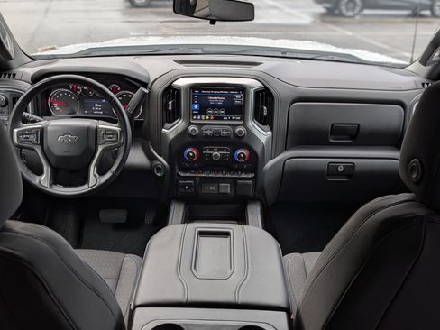 Used 2019 Chevrolet Silverado 1500 RST image 22