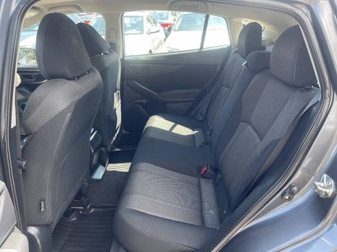 Used 2018 Subaru Impreza 2.0i Premium w/ Eyesight & BSD & Rcta AWD/4WD image 17